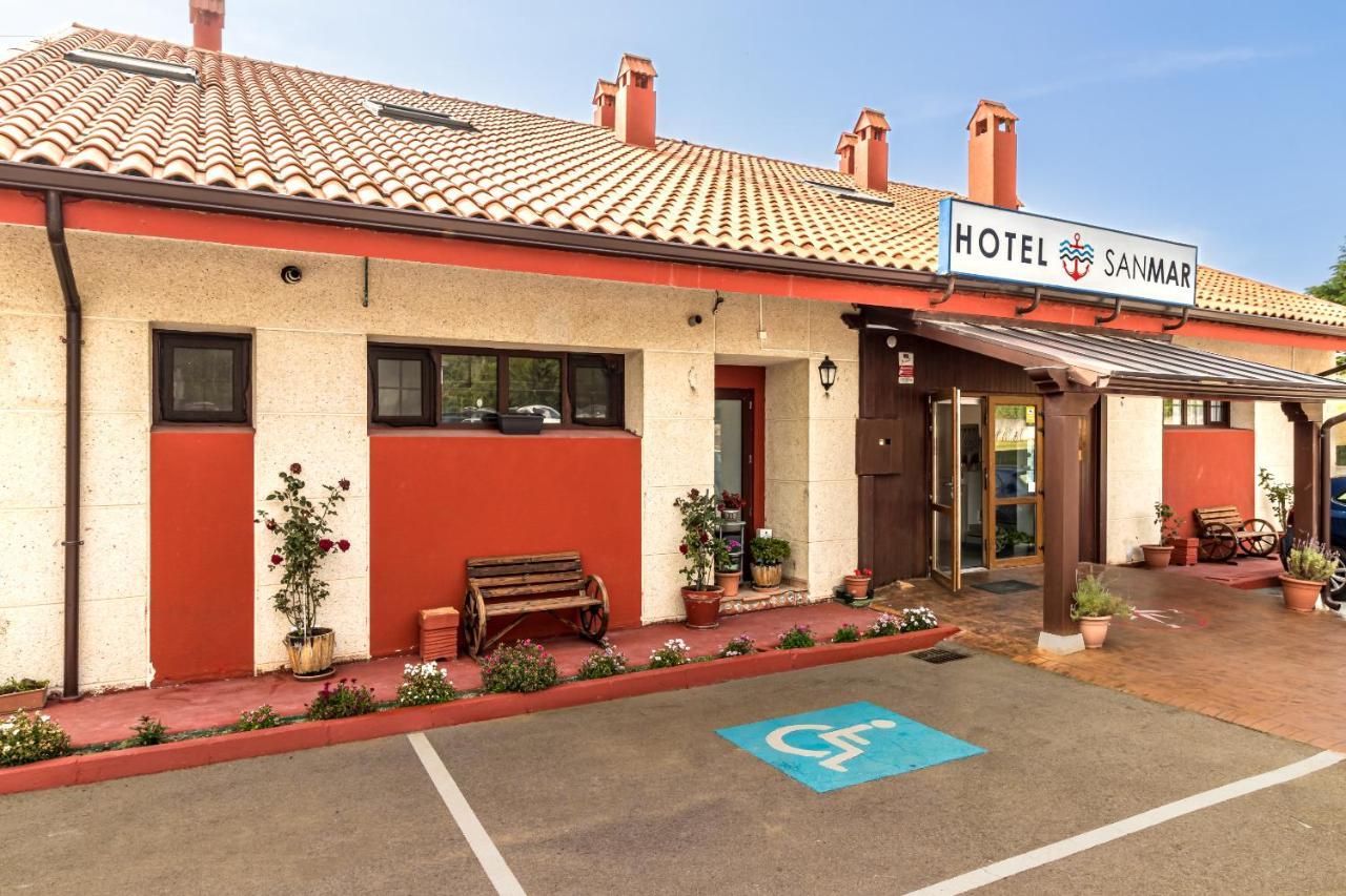 Hotel Sanmar 科比西斯 外观 照片