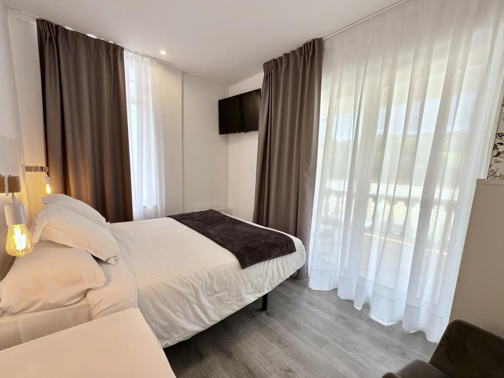 Hotel Sanmar 科比西斯 外观 照片